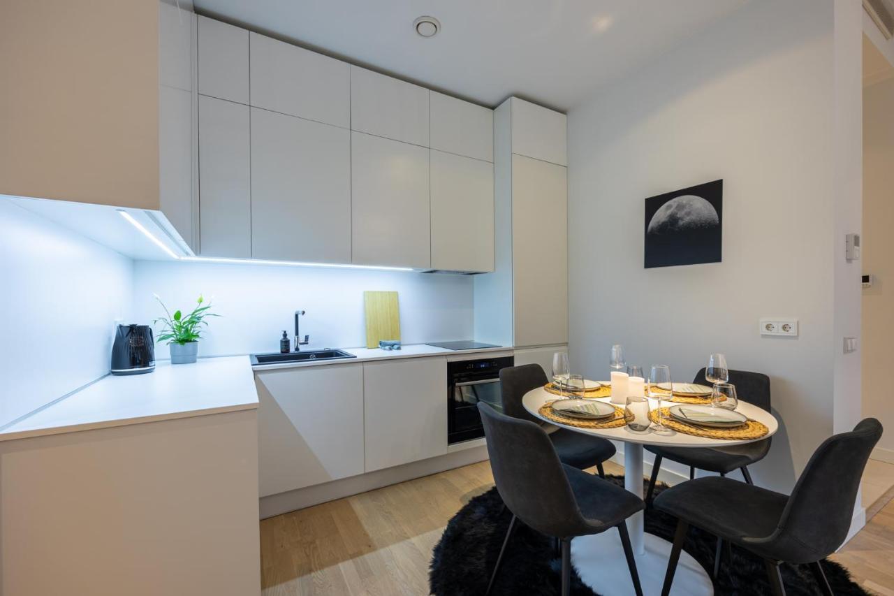 Rotermanni Apartment#Top Location#Spacious#Free Parking Reval Exterior foto